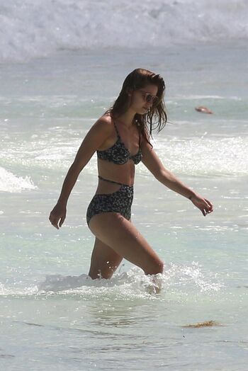 Melissa Benoist