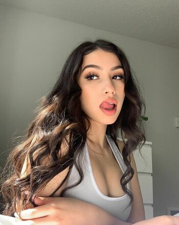Melissa Estrella
