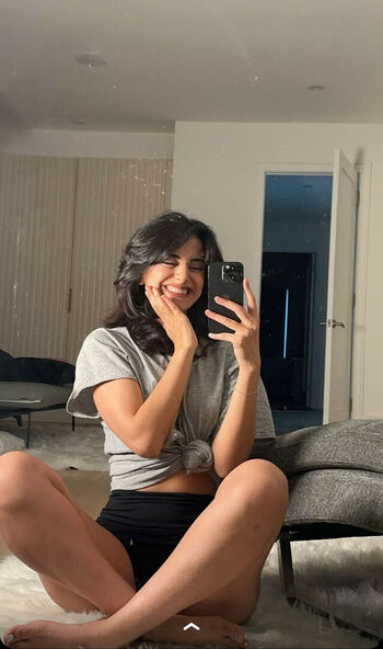 Melody Oz