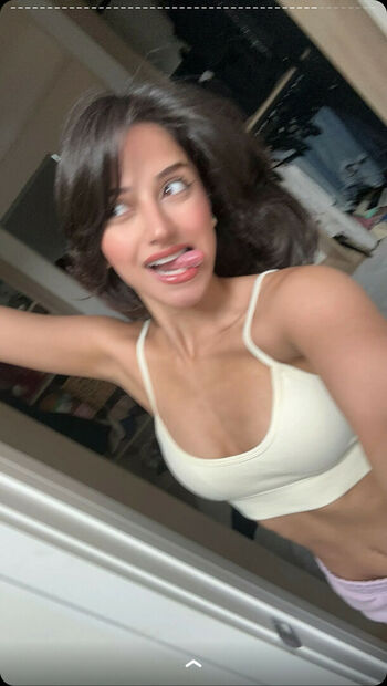 Melody Oz