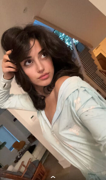 Melody Oz