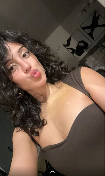 Melody Oz
