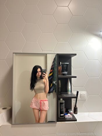 MermaidsKiss