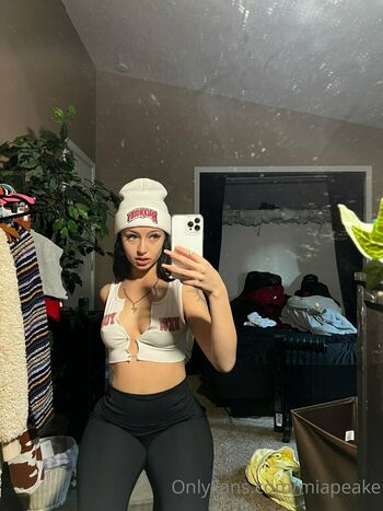 mia.angelina