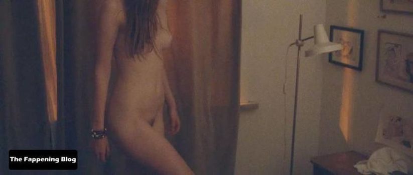 Mia Goth