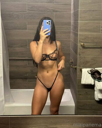 Mia Ipanema