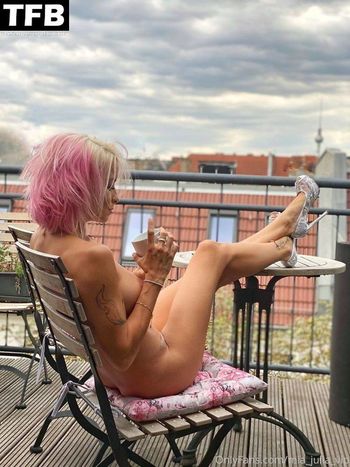 Mia Julia Brückner