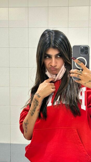Mia Khalifa