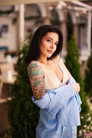 mia_moonn