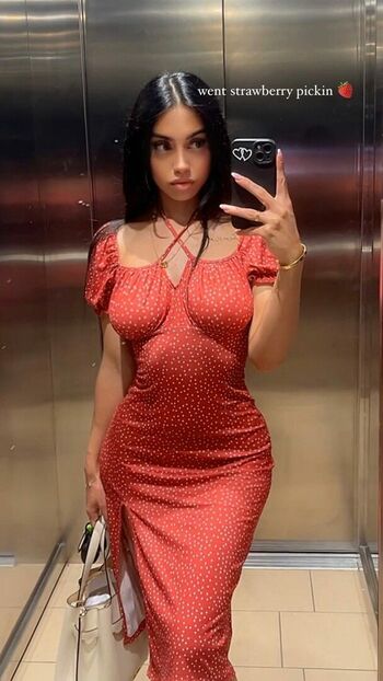 Mia Rosales