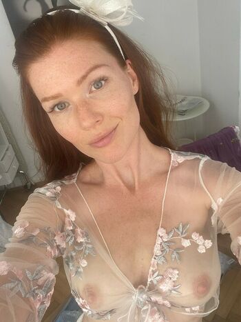 Mia Sollis