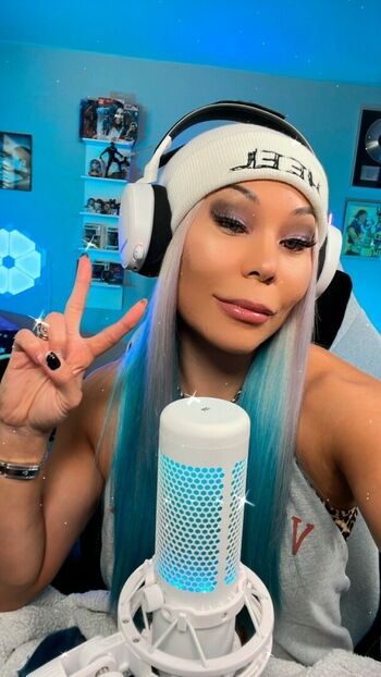 Mia Yim