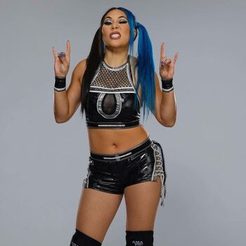 Mia Yim