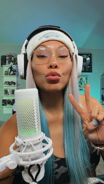 Mia Yim