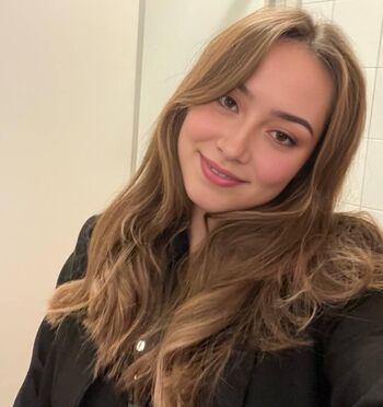 MiaaSophie18
