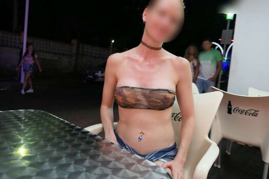 MiaExhib