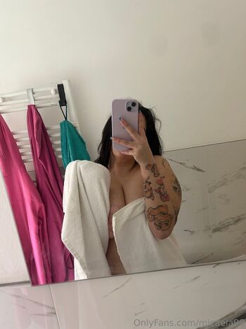 micaela98