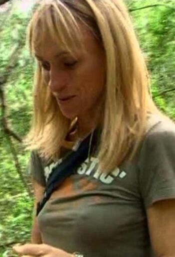 Michaela Strachan Swimming