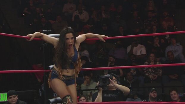 Mickie James