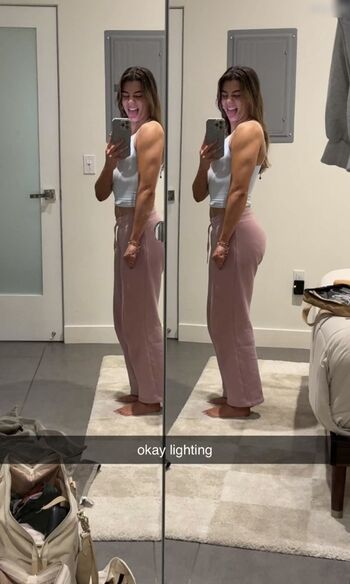 Mikayla Campinos