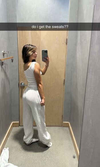 Mikayla Campinos