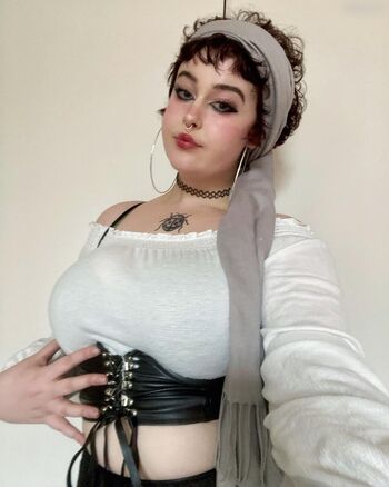 mila bloom
