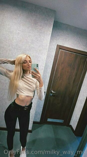 milana_candy