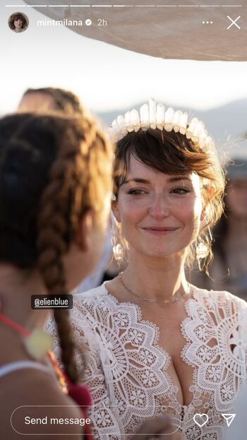 Milana Vayntrub