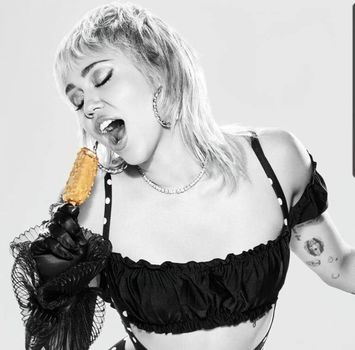 Miley Cyrus