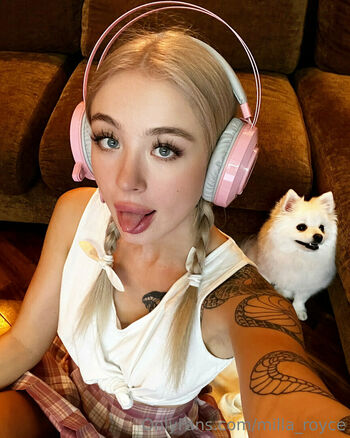 milla_snake