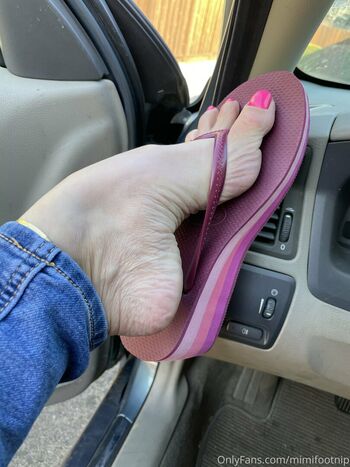 mimifootnip