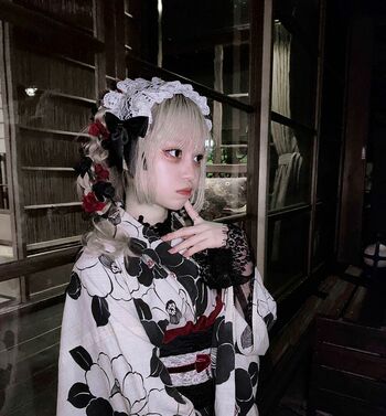 min_cosplay