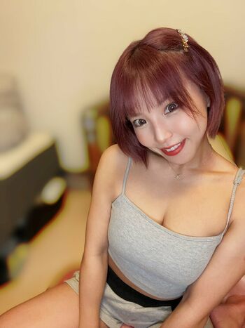 Mina Shirakawa