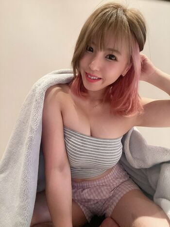 Mina Shirakawa