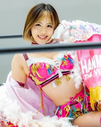Mina Shirakawa