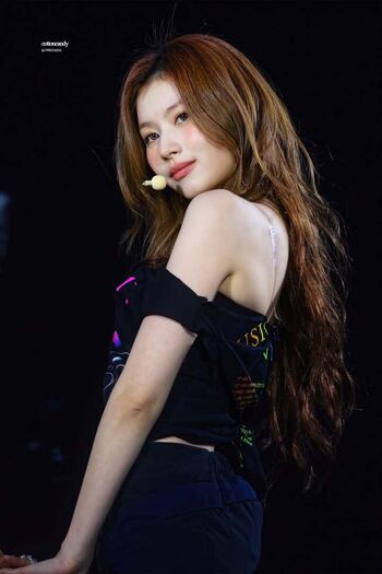 Minatozaki Sana