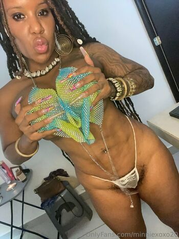 minniexoxo20