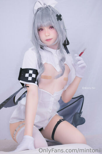 mintonii