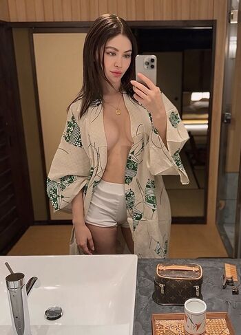 mira_nowhere