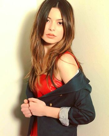 Miranda Cosgrove