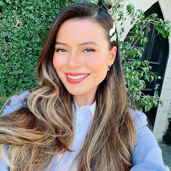 Miranda Cosgrove