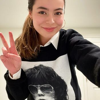 Miranda Cosgrove