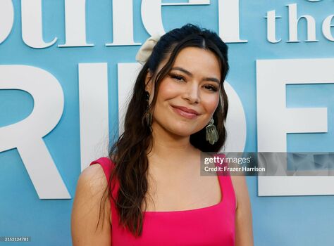 Miranda Cosgrove