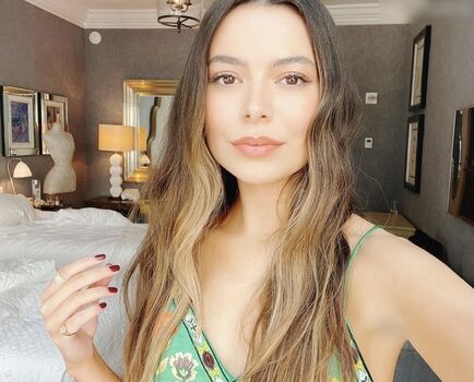 Miranda Cosgrove