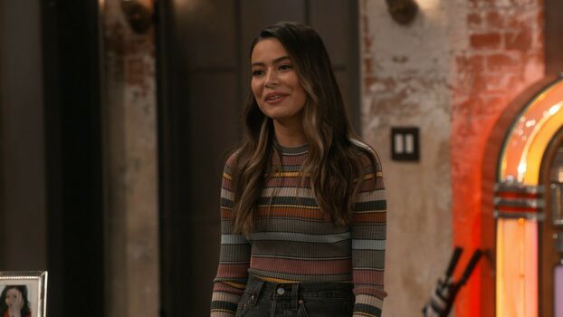 Miranda Cosgrove