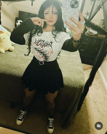 miss.molotov