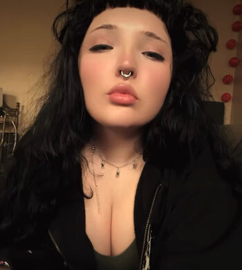 miss.molotov