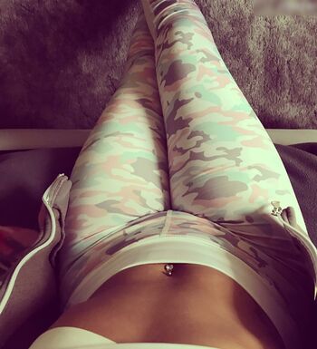 miss_secret_21