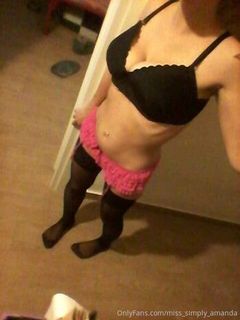 miss_simply_amanda