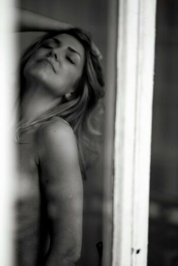 Miss V